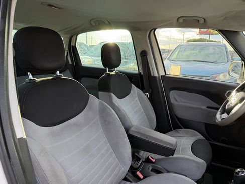 Used 2014 FIAT 500L Easy image 26
