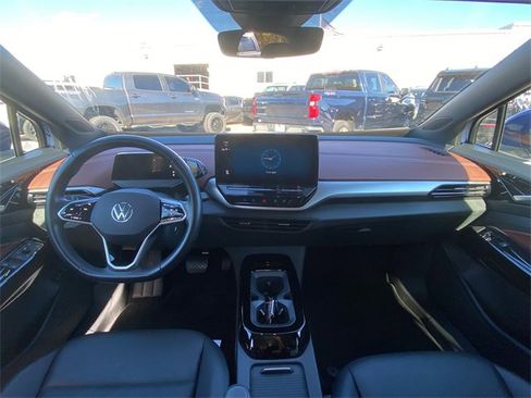 Used 2022 Volkswagen ID.4 Pro S image 17
