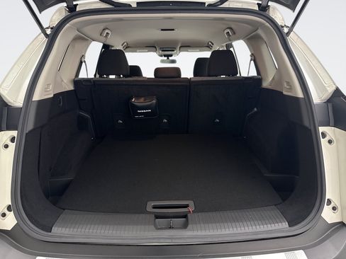 Used 2021 Nissan Rogue SV AWD/4WD image 18