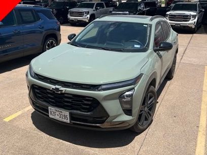 Used 2025 Chevrolet Trax ACTIV w/ Sunroof Package