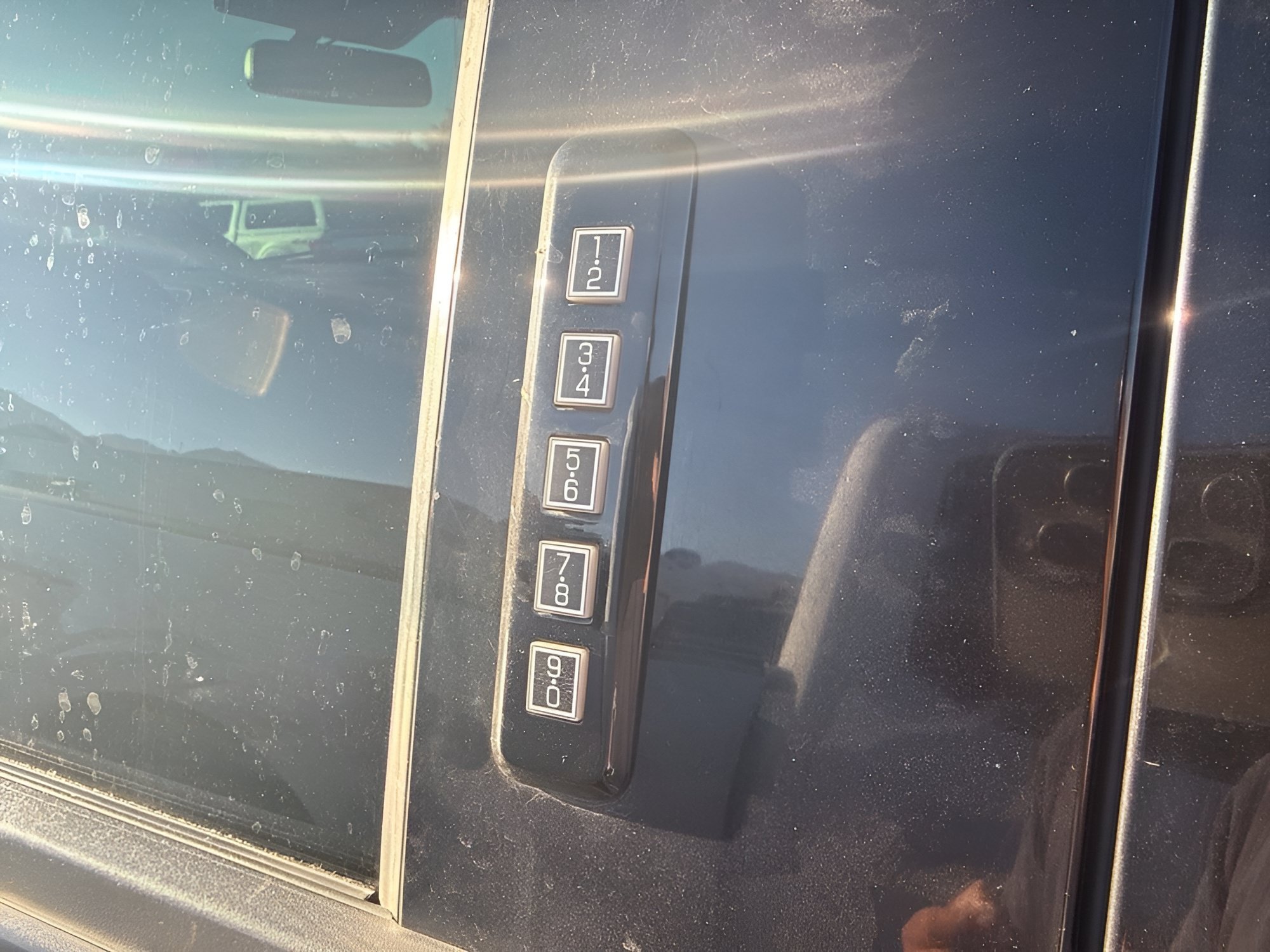 Used 2020 Ford F150 Lariat w/ Equipment Group 502A Luxury AWD/4WD image 16
