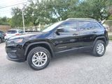 Used 2021 Jeep Cherokee Latitude w/ Mopar Interior Package image 3