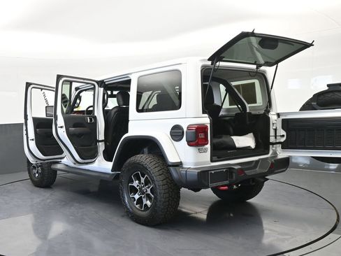 Used 2018 Jeep Wrangler Unlimited Rubicon image 77