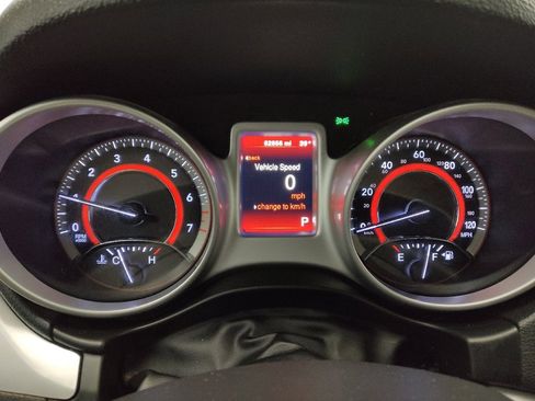 Used 2020 Dodge Journey SE w/ Blacktop Package FWD image 23