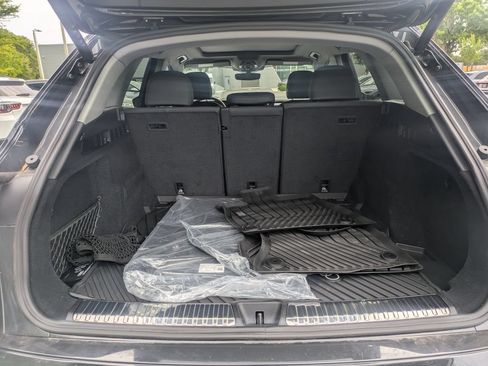 Used 2025 Audi Q5 Premium w/ Convenience Package AWD/4WD image 19