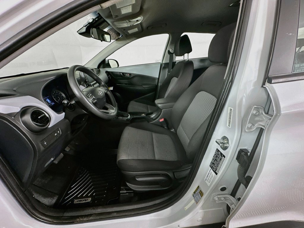 Used 2020 Hyundai Kona SE FWD image 25