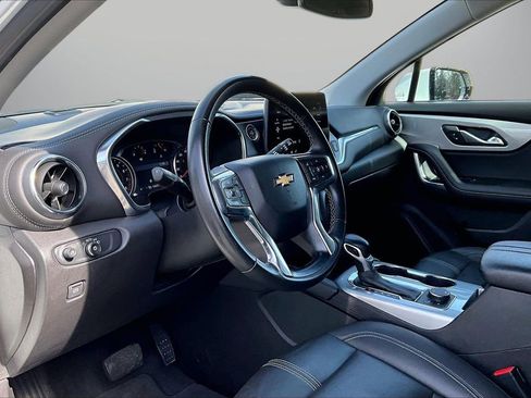 Used 2024 Chevrolet Blazer LT image 18