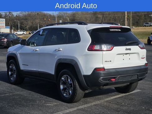 Used 2019 Jeep Cherokee Trailhawk image 4