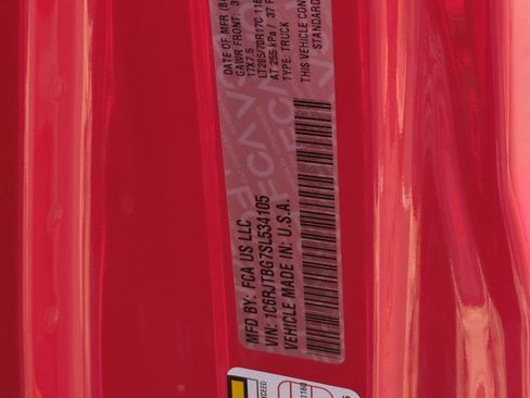 New 2025 Jeep Gladiator Rubicon w/ Steel Bumper Group image 25