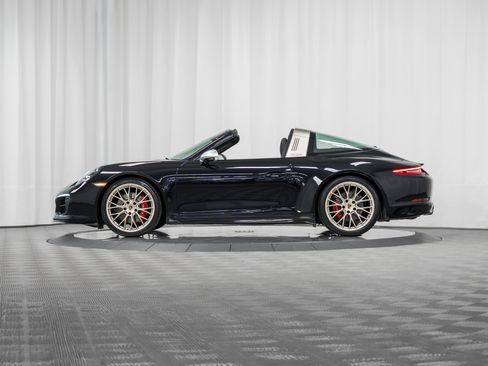 Certified 2019 Porsche 911 Targa 4 GTS image 38