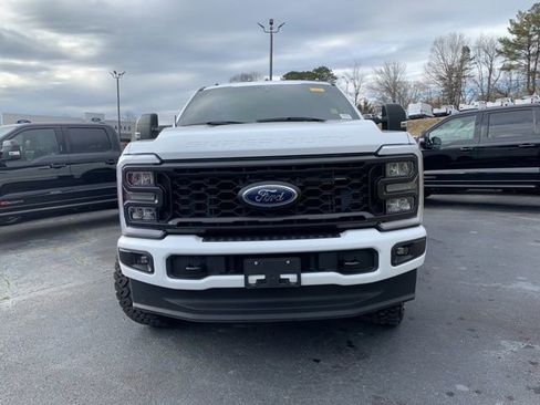 Used 2024 Ford F250 XL w/ STX Appearance Package image 2