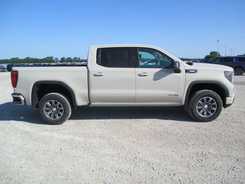 New 2026 GMC Sierra 1500 AT4 w/ AT4 Premium Package AWD/4WD image 3