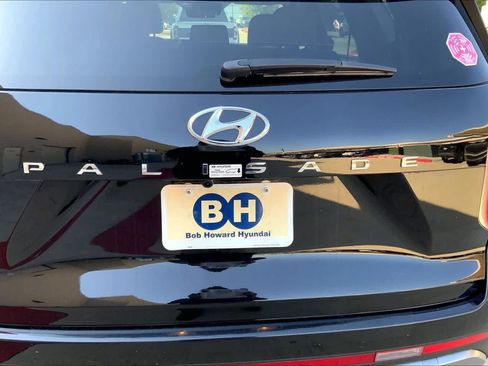 Used 2025 Hyundai Palisade SEL FWD image 32