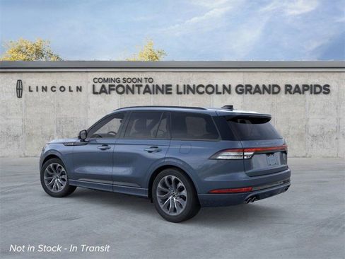 New 2026 Lincoln Aviator Premiere w/ Jet Appearance Package image 4