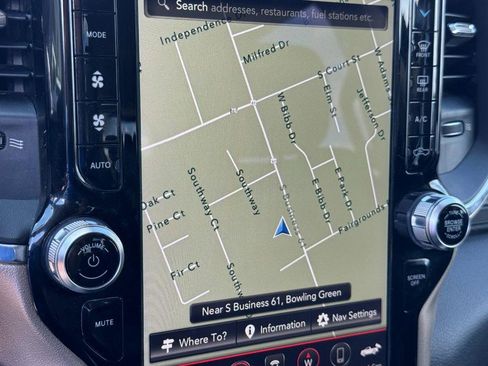 Used 2019 RAM 1500 Laramie image 20