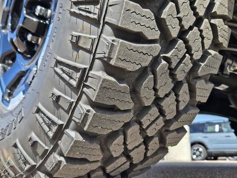 Used 2026 Ford F250 Platinum w/ Tremor Off-Road Package AWD/4WD image 52