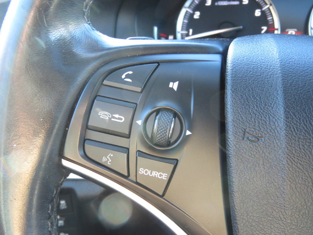 Used 2017 Acura MDX w/ Technology Package AWD/4WD image 24