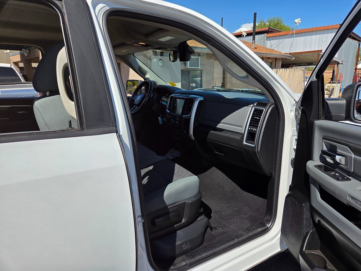 Used 2020 RAM 1500 Classic SLT w/ Luxury Group AWD/4WD image 56