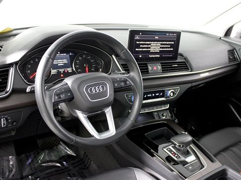Used 2023 Audi Q5 2.0T Premium w/ Convenience Package AWD/4WD image 36