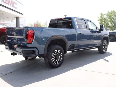 New 2026 GMC Sierra 2500 Denali Ultimate AWD/4WD image 6