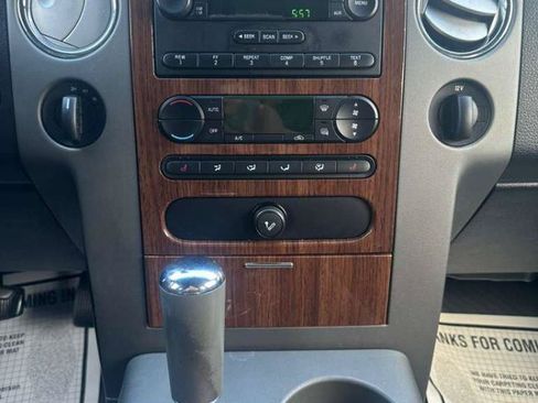 Used 2004 Ford F150 Lariat AWD/4WD image 24