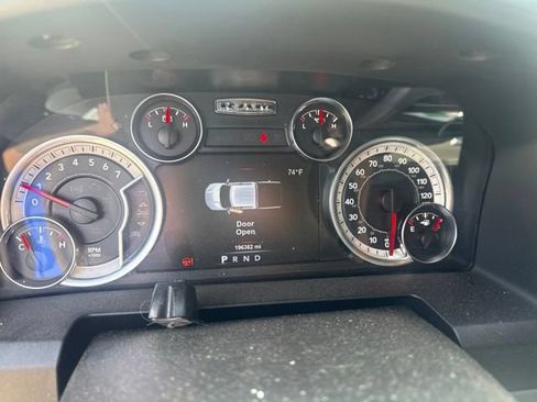 Used 2018 RAM 1500 Big Horn AWD/4WD image 25