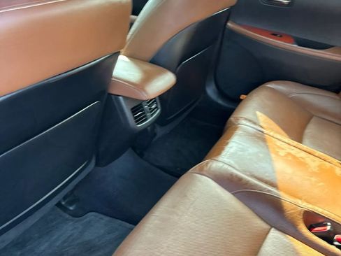 Used 2012 Lexus ES 350 w/ Touring Special Edition FWD image 37