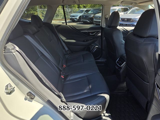 Used 2022 Subaru Outback Limited AWD/4WD image 18