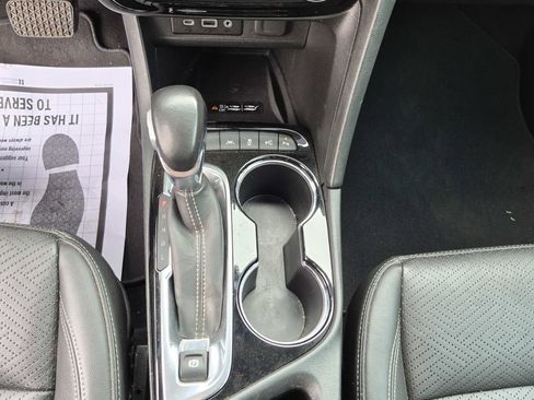 Used 2021 Buick Encore GX Essence w/ Advanced Technology Package image 26