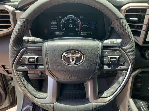 Used 2026 Toyota Sequoia Limited AWD/4WD image 19