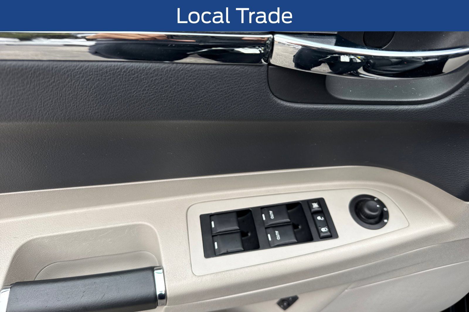 Used 2007 Chrysler 300 SRT8 w/ SRT Option Group II RWD image 14