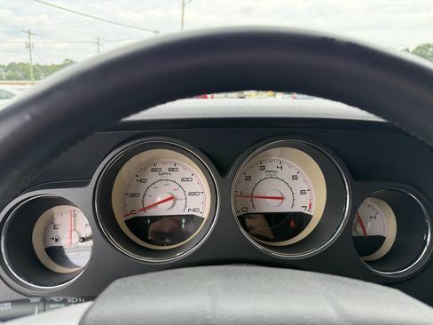 Used 2013 Dodge Challenger SXT RWD image 14