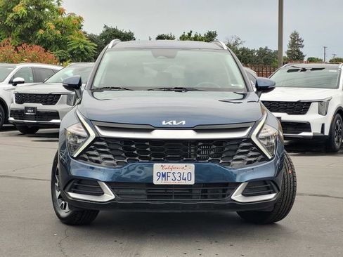 Certified 2023 Kia Sportage EX AWD/4WD image 4