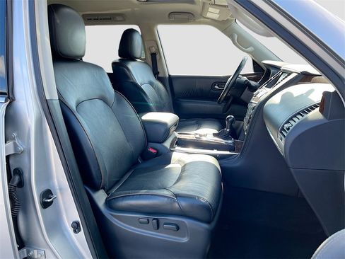 Used 2020 Nissan Armada SL w/ Premium Package image 27