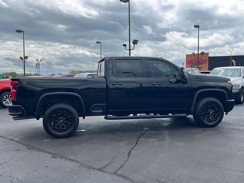Used 2024 Chevrolet Silverado 3500 LTZ w/ LTZ Plus Package AWD/4WD image 6
