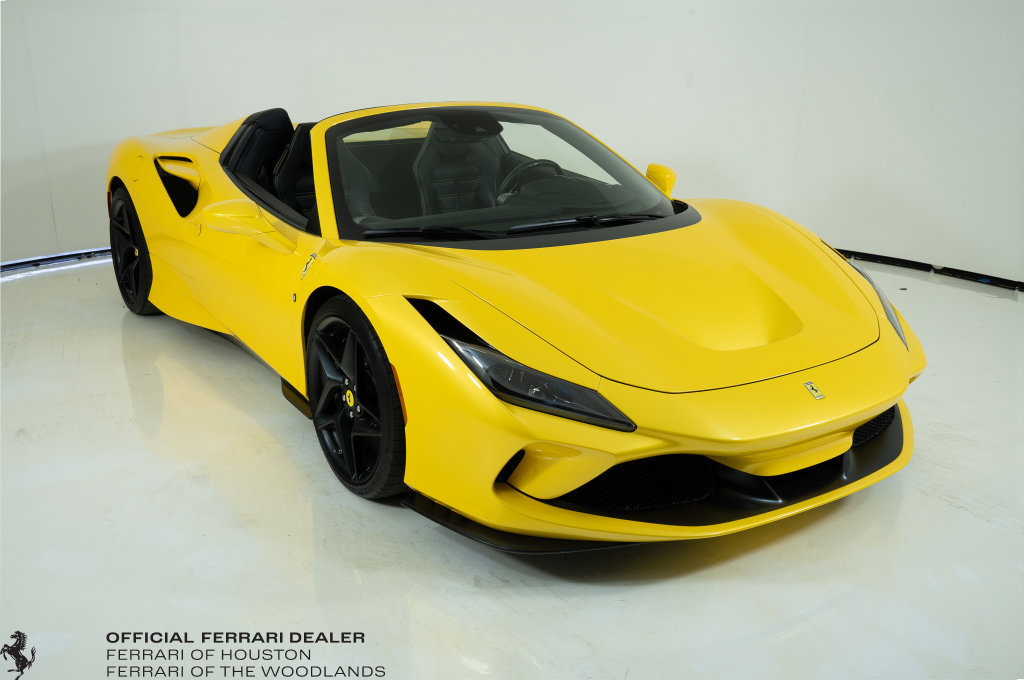 Used 2021 Ferrari F8 Tributo RWD image 1