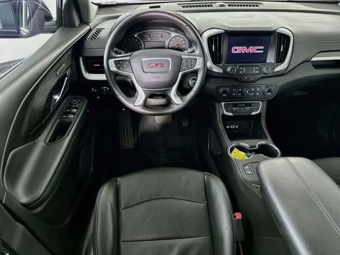 Used 2022 GMC Terrain SLT AWD/4WD image 10
