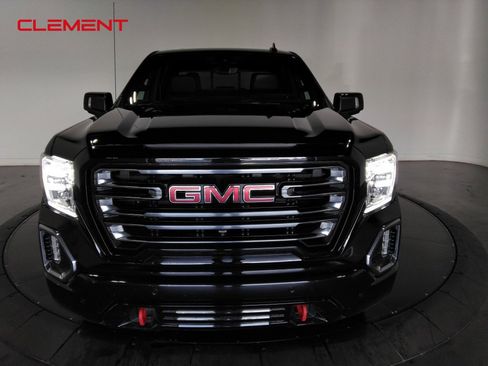 Used 2020 GMC Sierra 1500 AT4 w/ AT4 Premium Package image 2