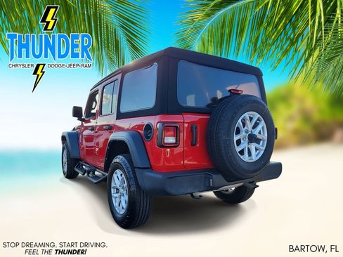 Used 2023 Jeep Wrangler Sport S image 3