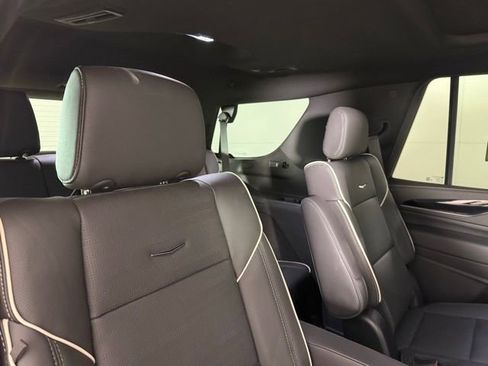 Used 2024 Cadillac Escalade Sport image 30