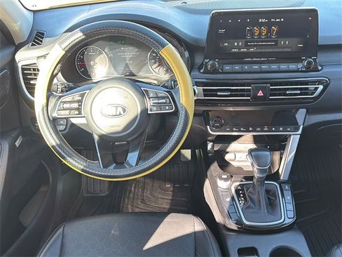 Used 2021 Kia Seltos SX image 26