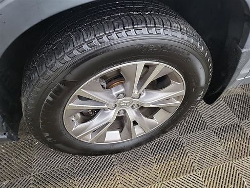 Used 2015 Toyota Highlander Plus image 8