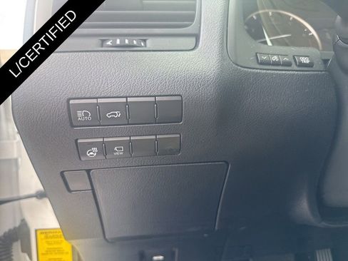 Used 2022 Lexus RX 350L FWD w/ Premium Package image 21