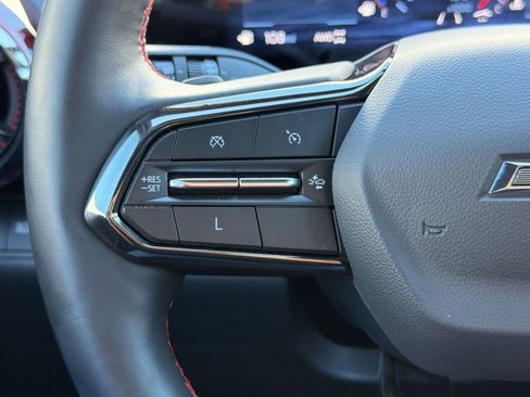 Used 2025 Chevrolet Equinox RS w/ Safety and Technology Package image 14