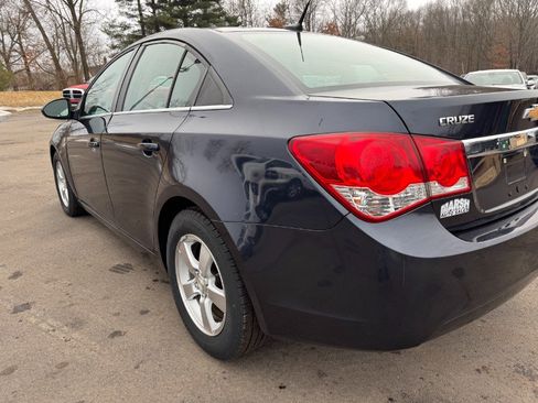 Used 2014 Chevrolet Cruze LT image 10