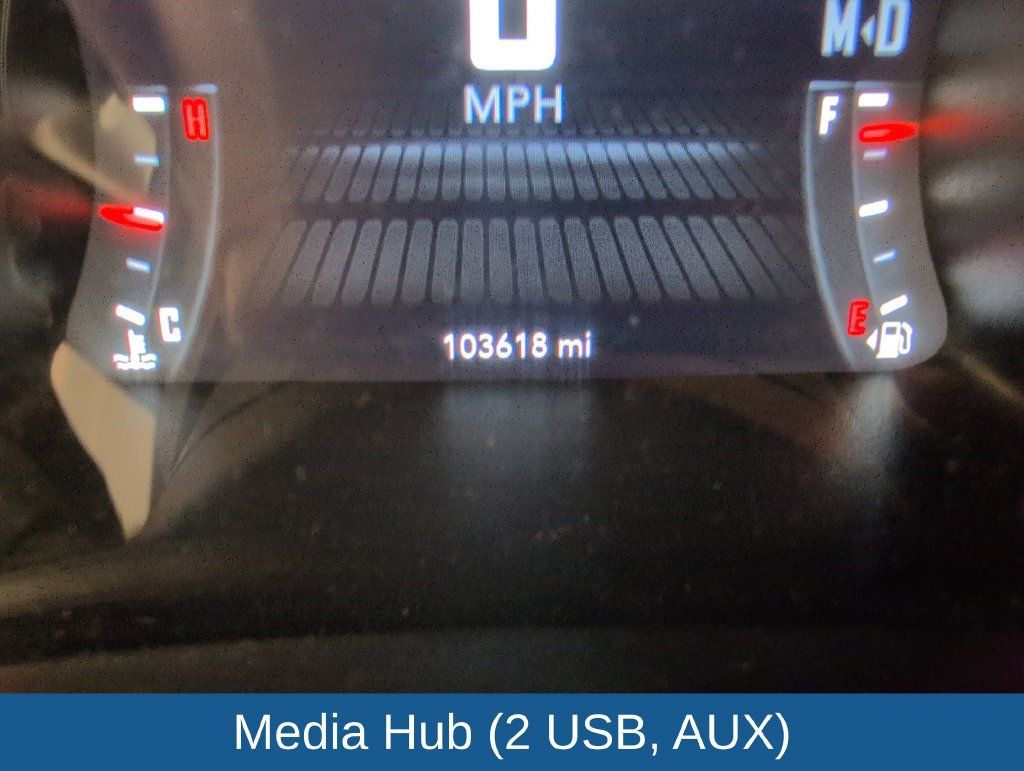 Used 2019 Dodge Challenger R/T RWD image 18