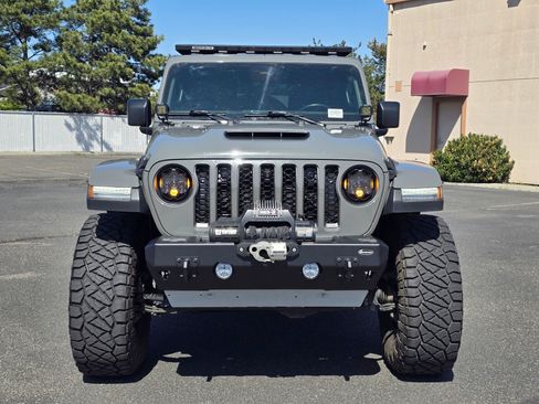 Used 2023 Jeep Wrangler Unlimited Rubicon 392 w/ Xtreme Recon 35" Tire Package AWD/4WD image 6