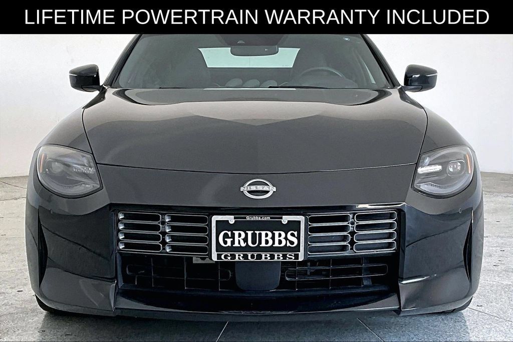 Used 2025 Nissan Z Performance w/ Floor Mat Package RWD image 4