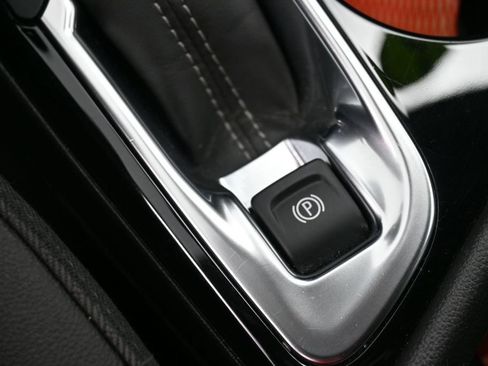 Used 2025 Buick Encore GX Preferred FWD image 30
