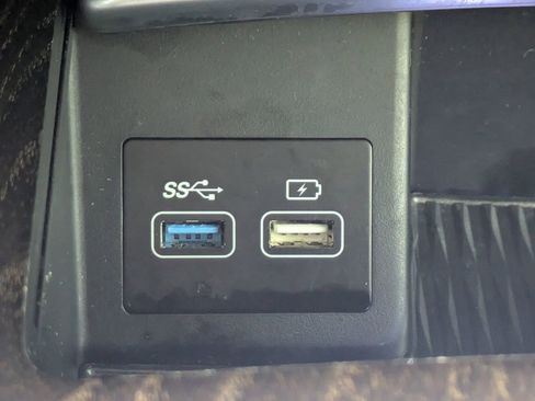 Used 2021 Genesis G80 2.5T w/ Advanced Package image 24